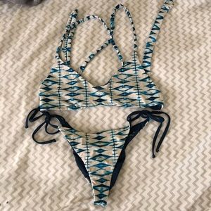 frankies bikini shibori set